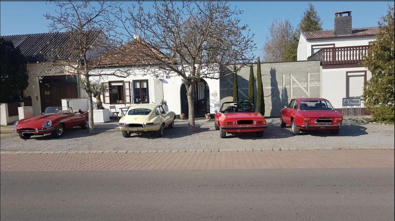 Ferienwohnung Maks und Kris Sankt Andrä bei Frauenkirchen Exterior foto